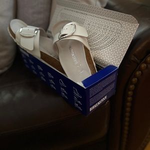 Birkenstock Madrid big buckle, white, size 7